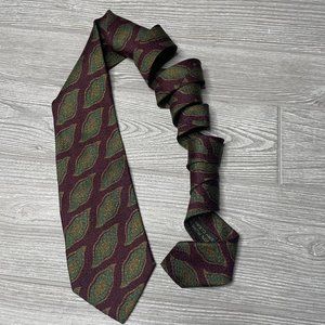 Giorgio Armani silk tie. eggplant purple and green pattern.